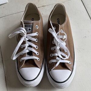 Converse Sneakers NWOT